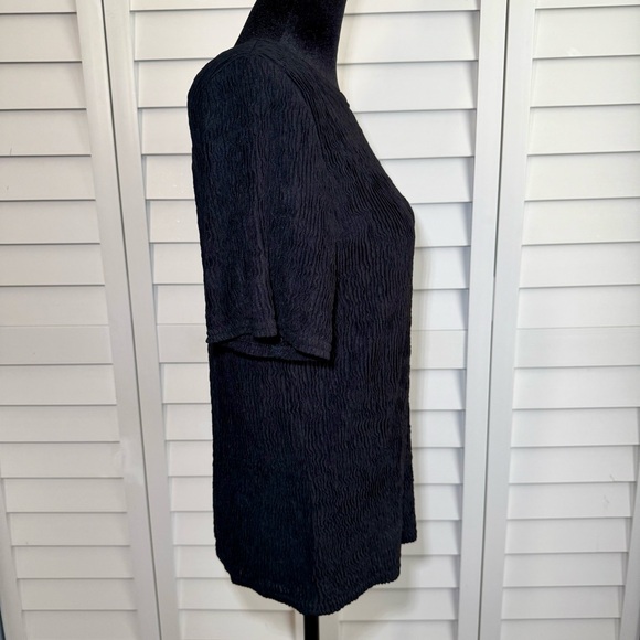 Vintage Black Crinkle Shoulder Pad Top – Gloria Lance – M Petite – Made in USA - Picture 2 of 7